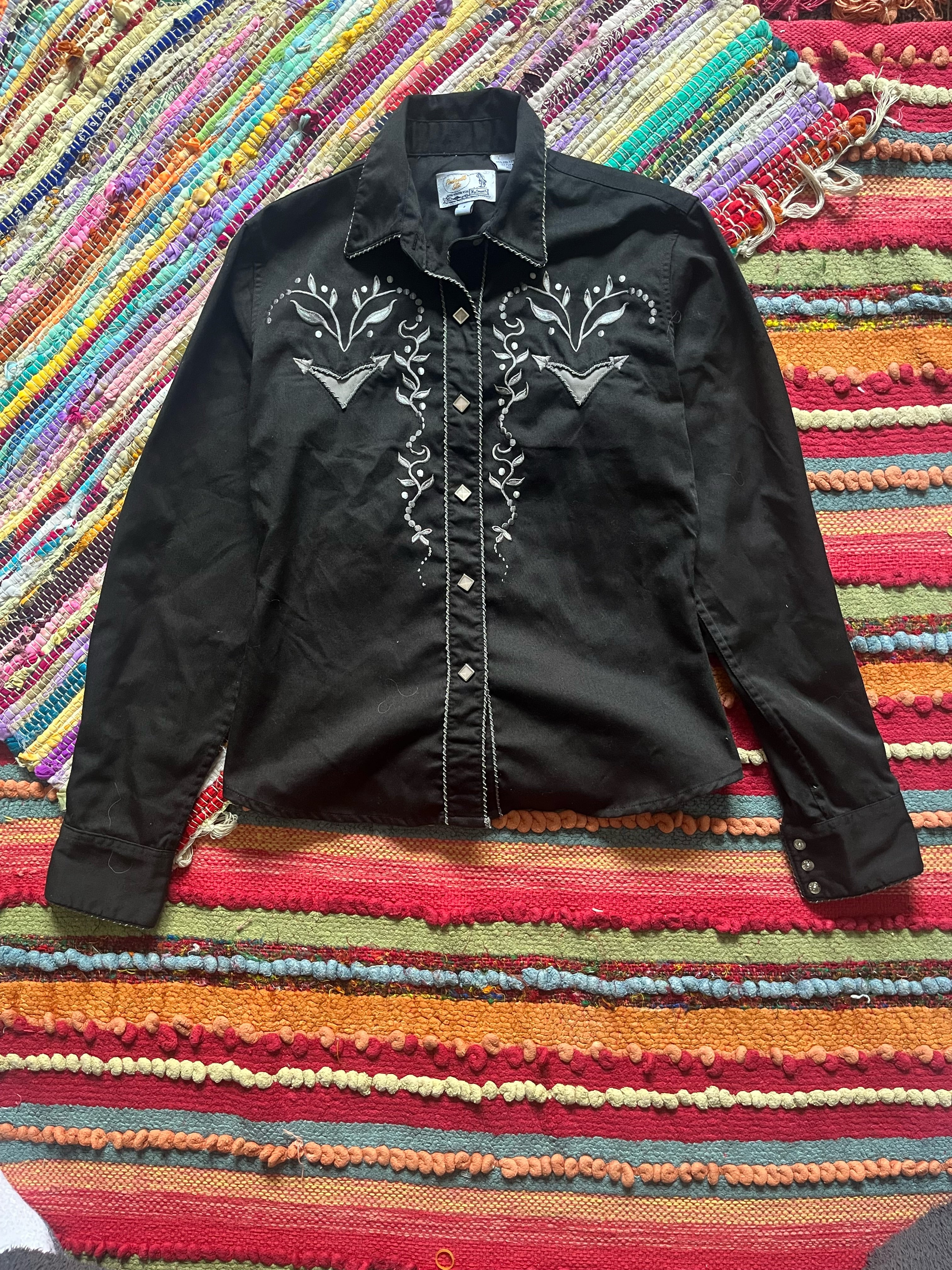 Cowboy button up